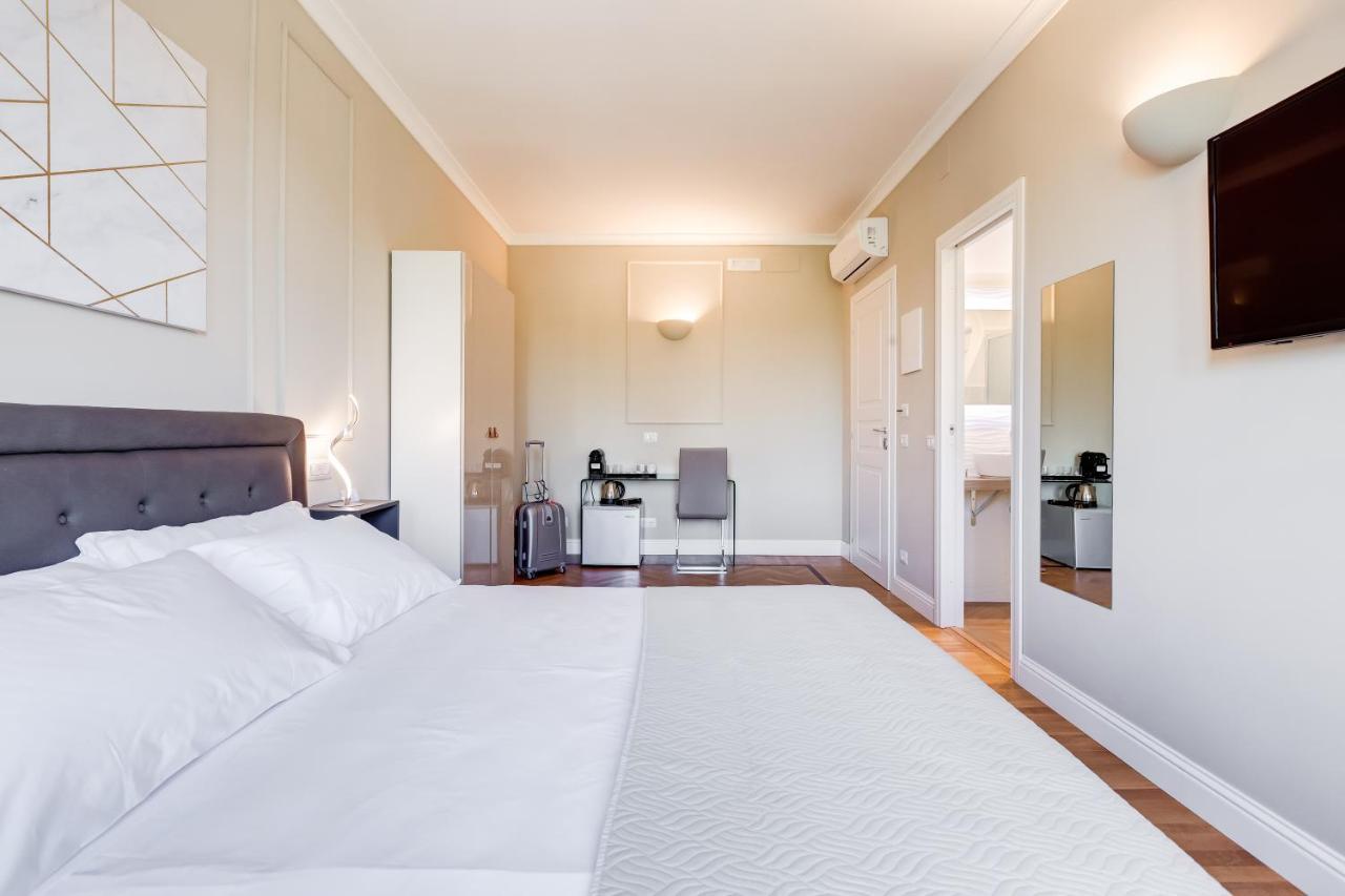 Mellini Palace Suites By Premium Suites Collection Rome Luaran gambar